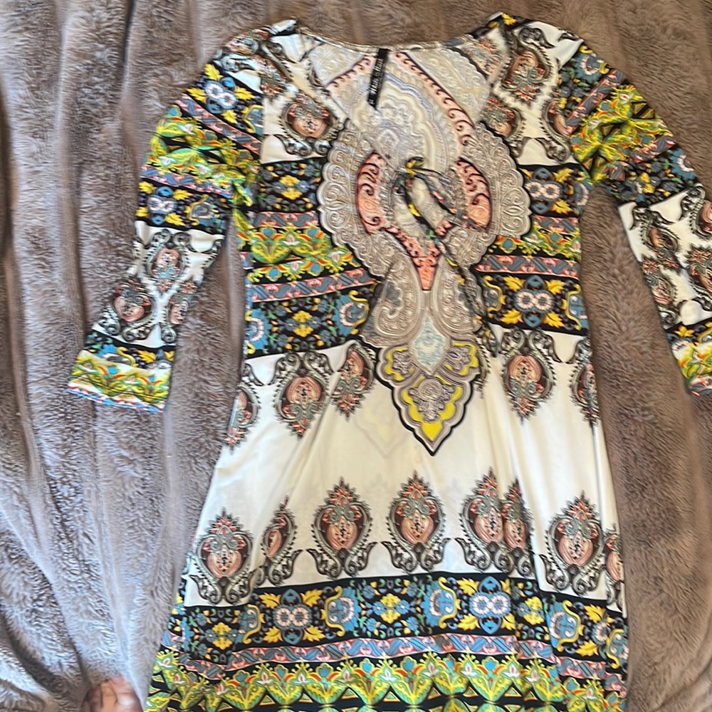 White Mark dress. New without tags. Size M/L.